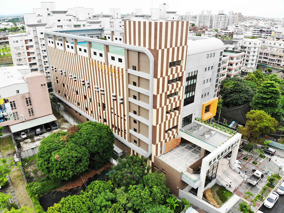 雲林縣國民運動中心