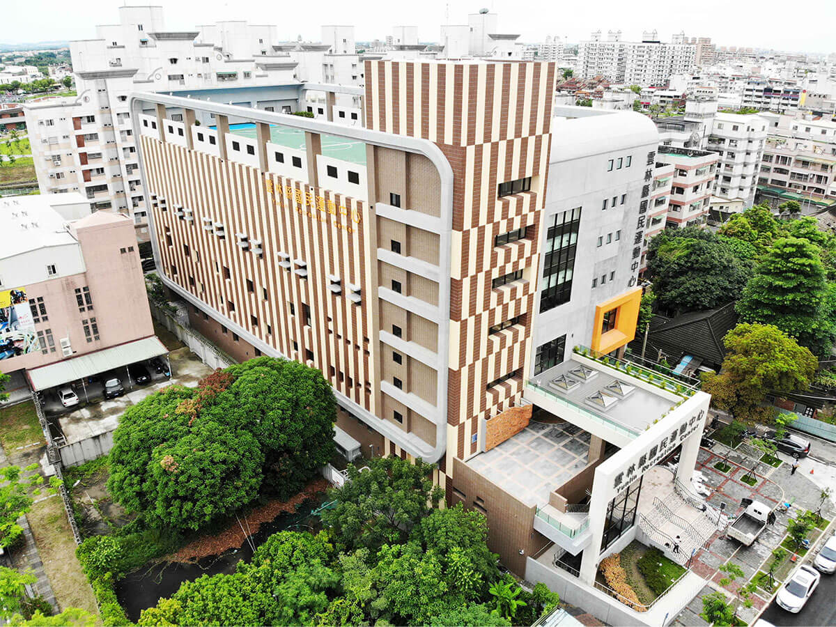 雲林縣國民運動中心